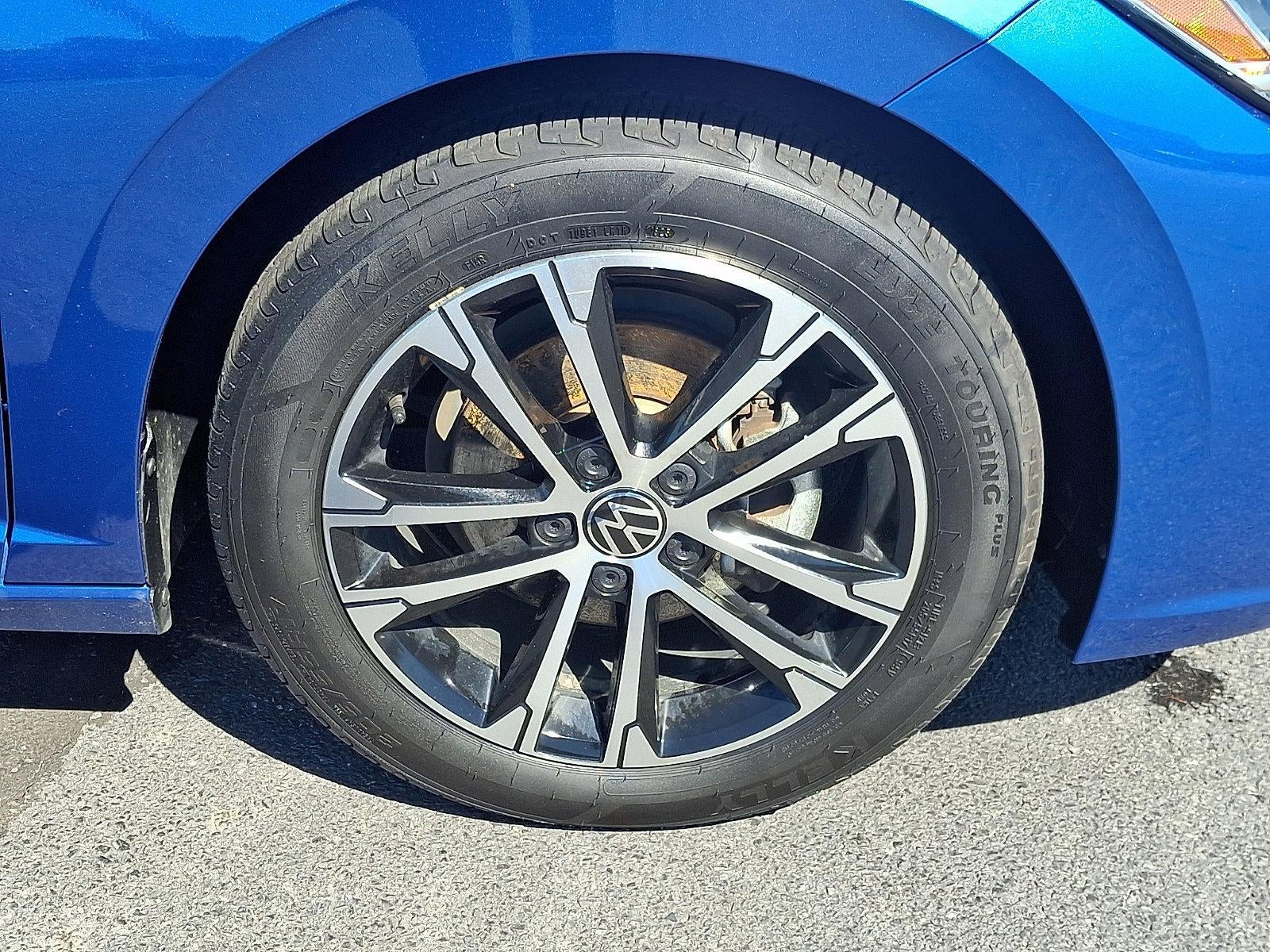 2023 Nissan Sentra SV CVT