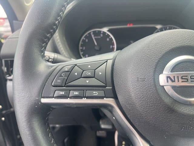 2023 Nissan Sentra SV CVT