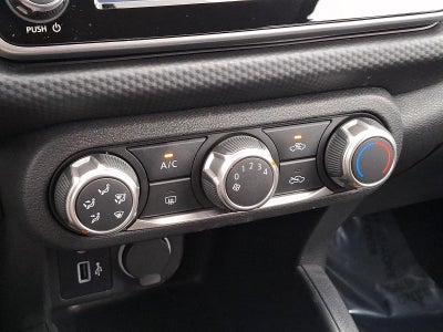 2025 Nissan Kicks Play S FWD