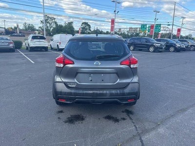 2019 Nissan Kicks S FWD