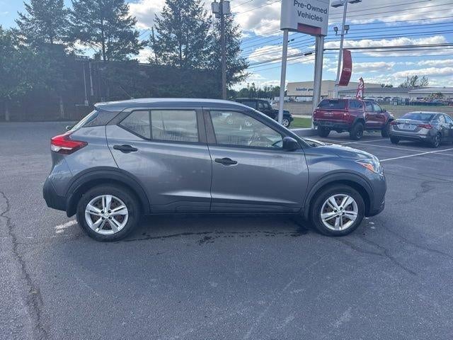 2019 Nissan Kicks S FWD