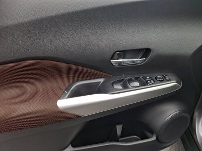 2018 Nissan Kicks SR