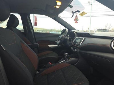 2018 Nissan Kicks SR