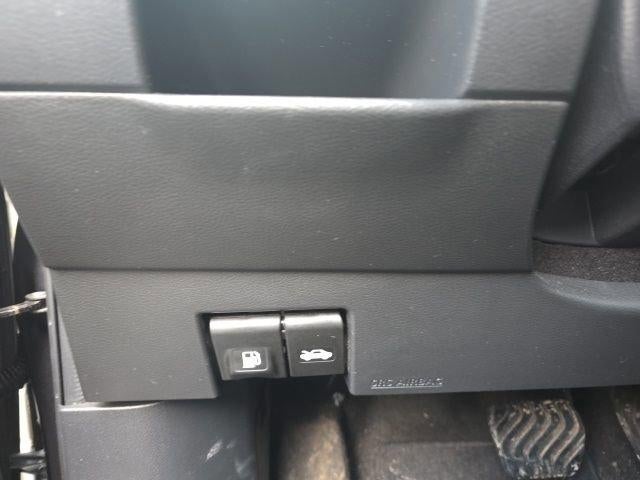 2018 Nissan Kicks SR