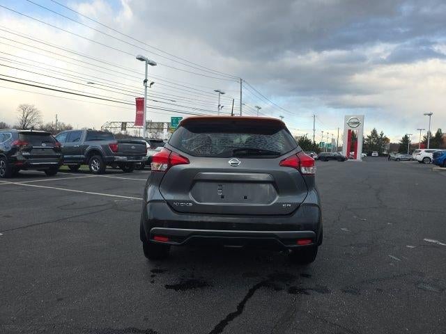 2018 Nissan Kicks SR