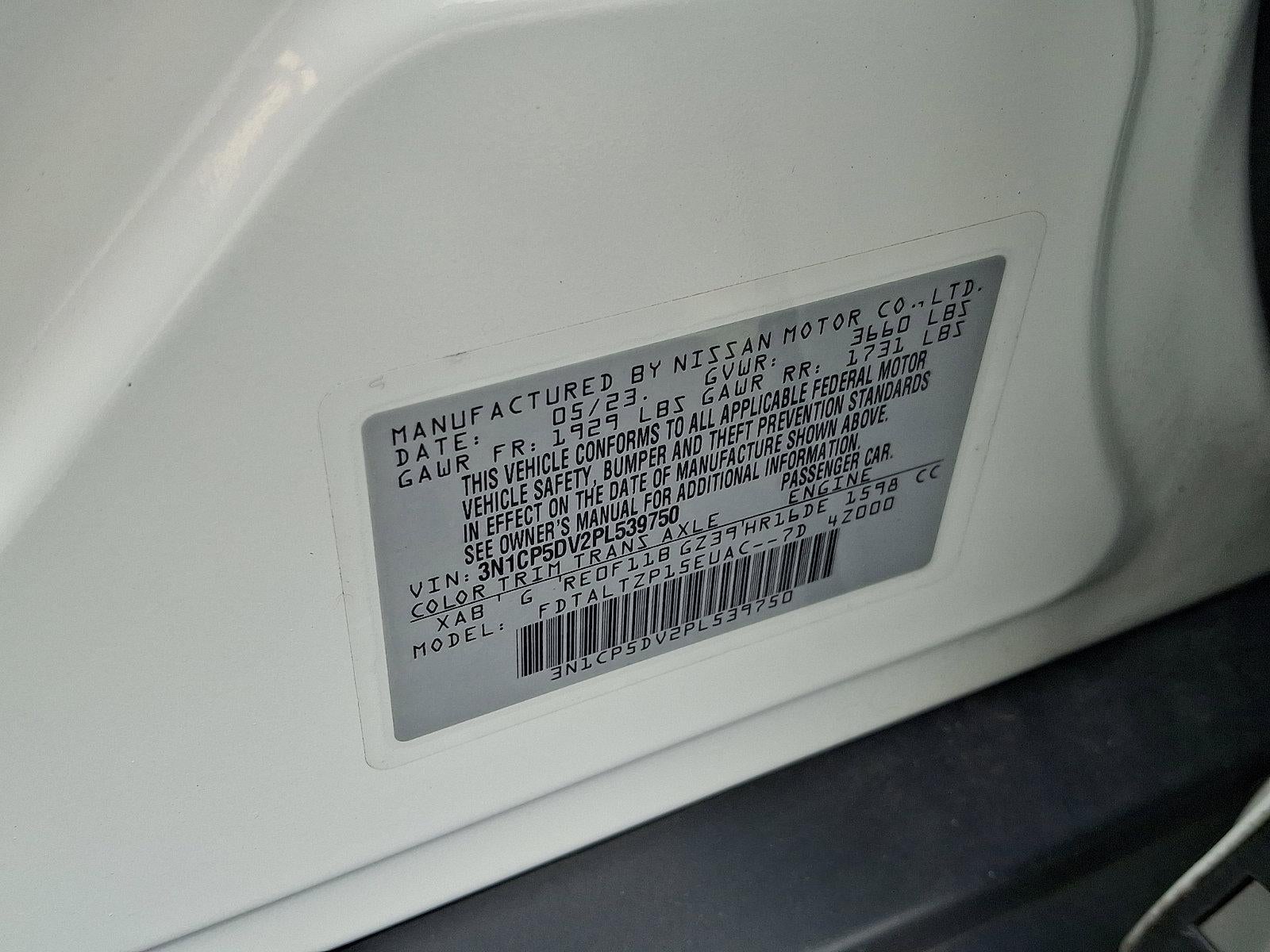 2023 Nissan Kicks SR