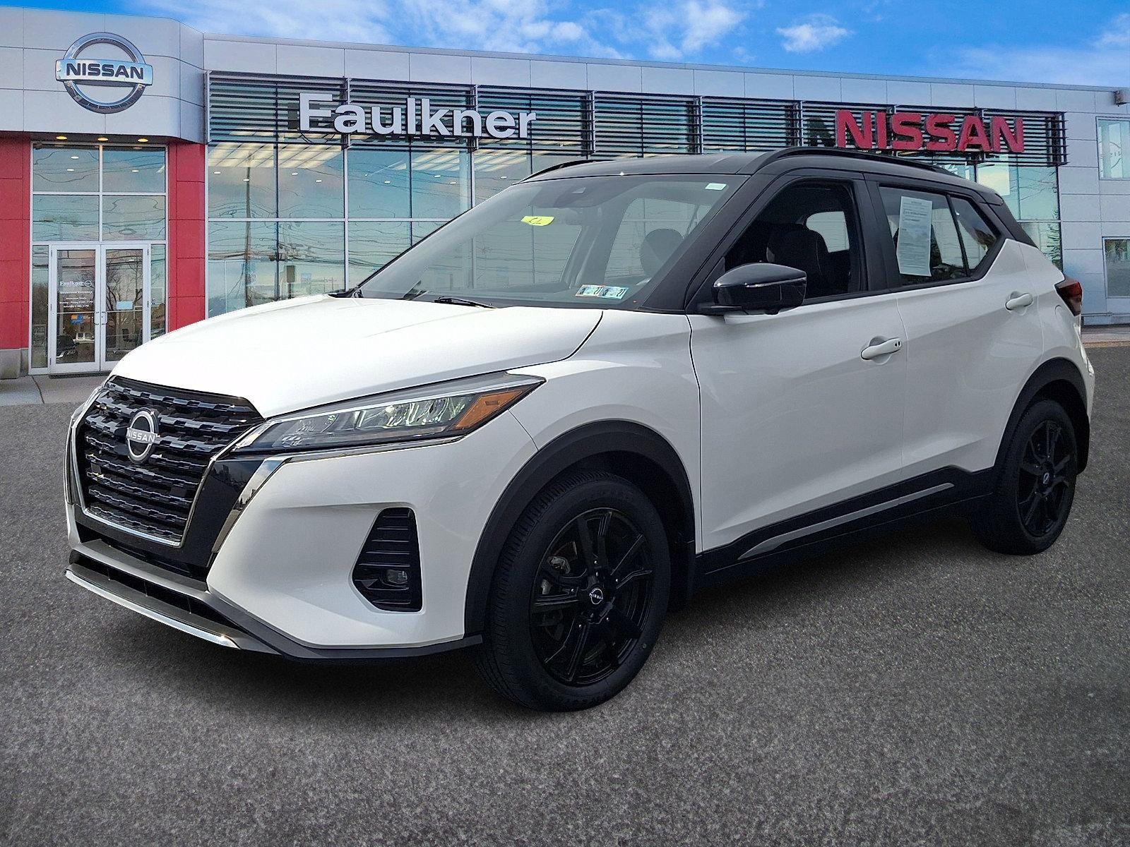 2023 Nissan Kicks SR