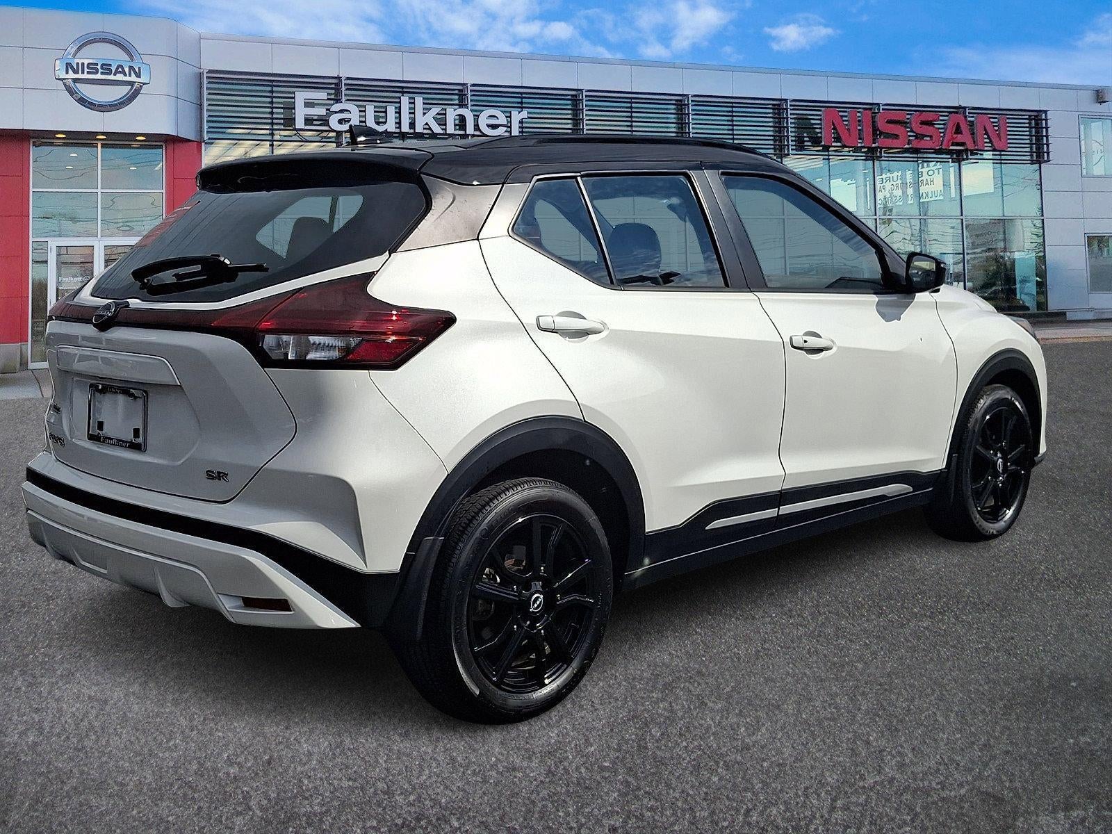 2023 Nissan Kicks SR