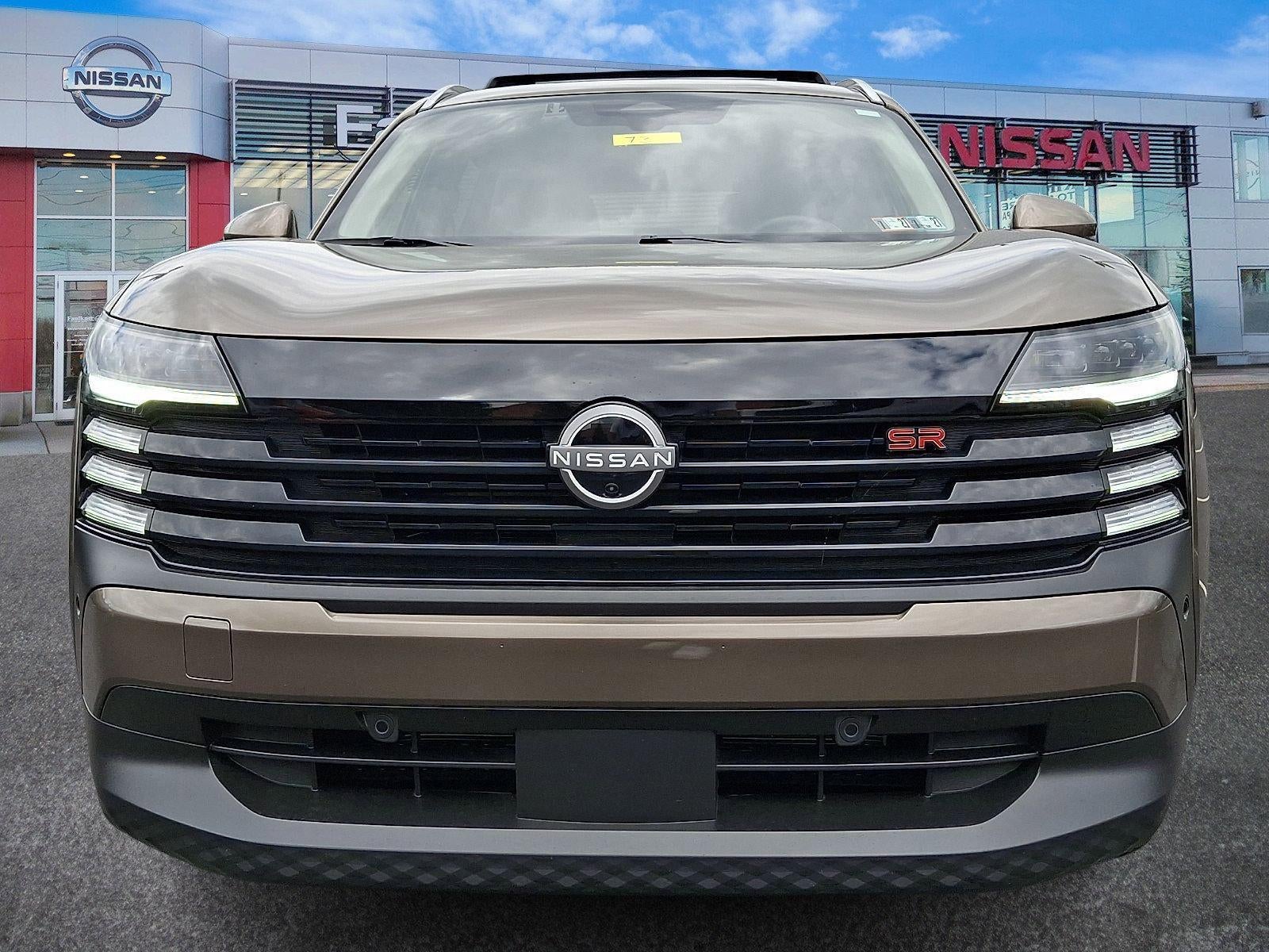 2025 Nissan Kicks SR