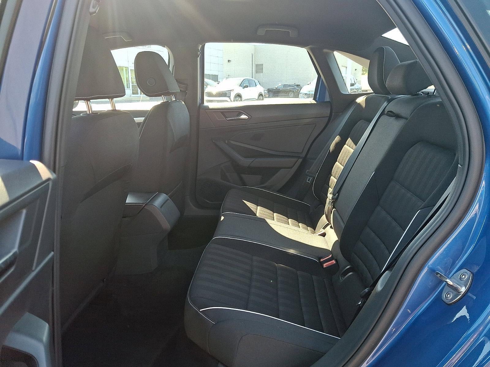 2023 Volkswagen Jetta Sport Auto