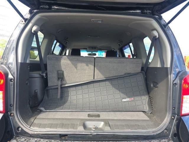 2011 Nissan Pathfinder 4WD 4dr V6 SV