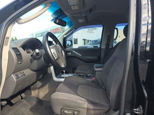 2011 Nissan Pathfinder 4WD 4dr V6 SV