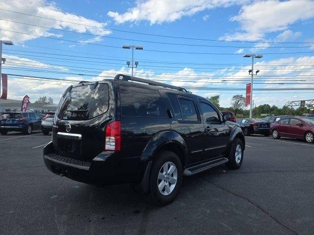 2011 Nissan Pathfinder 4WD 4dr V6 SV