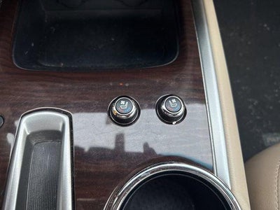 2015 Nissan Pathfinder 4WD 4dr Platinum