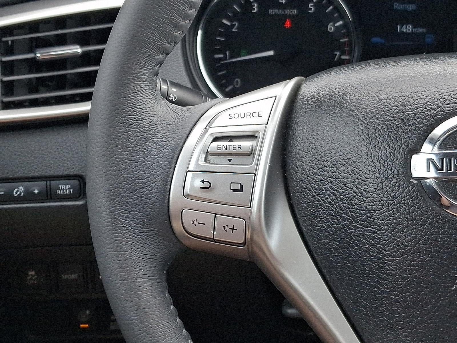 2014 Nissan Rogue AWD 4dr SL