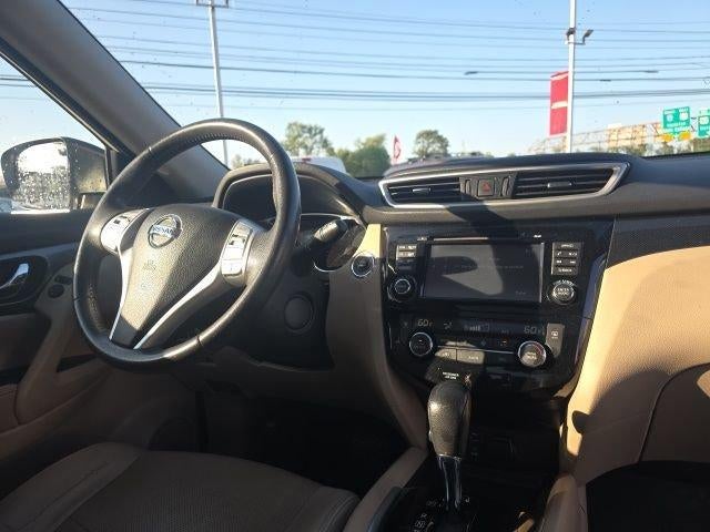 2016 Nissan Rogue AWD 4dr SL