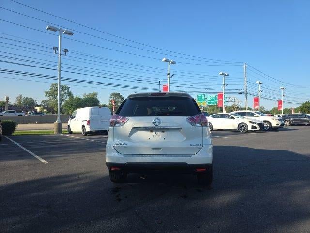 2016 Nissan Rogue AWD 4dr SL