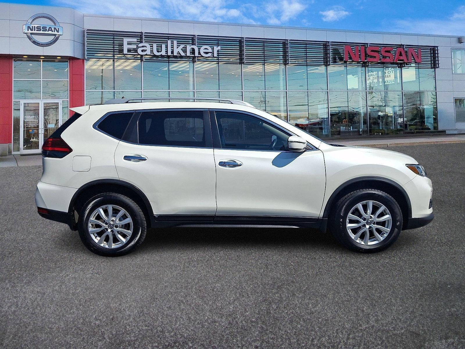2017 Nissan Rogue SV