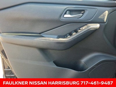 2024 Nissan Rogue AWD SV