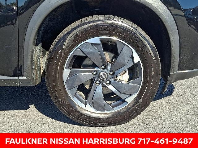 2024 Nissan Rogue AWD SV