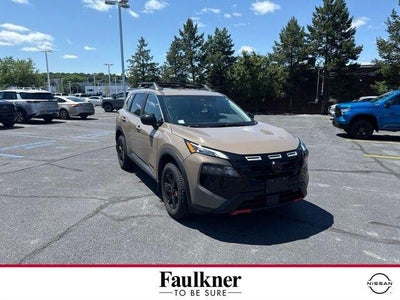 2025 Nissan Rogue Rock Creek®
