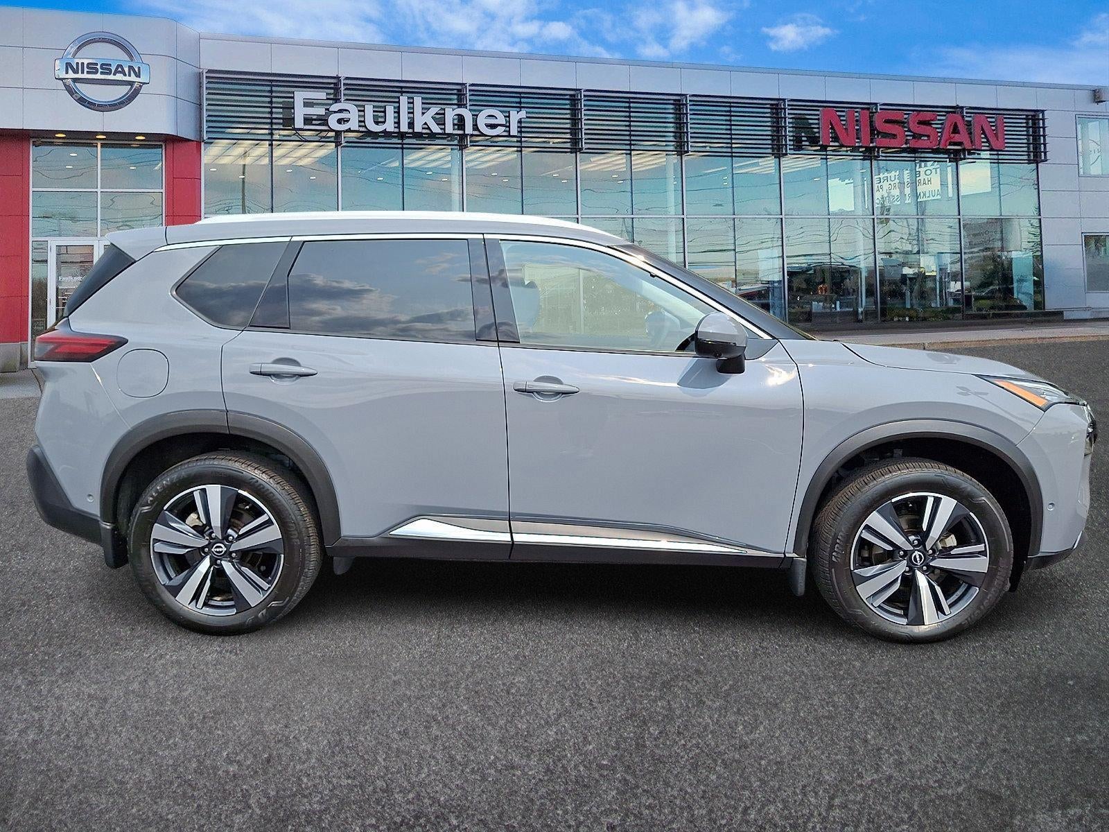 2023 Nissan Rogue SL