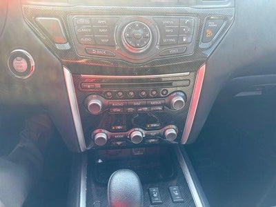 2020 Nissan Pathfinder 4x4 SL