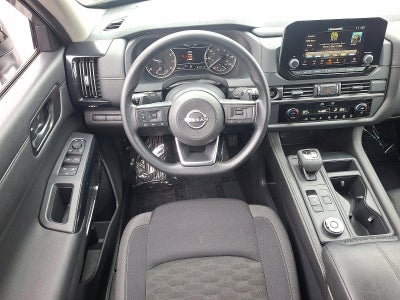 2025 Nissan Pathfinder S