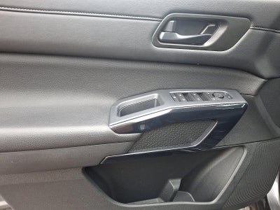 2025 Nissan Pathfinder S