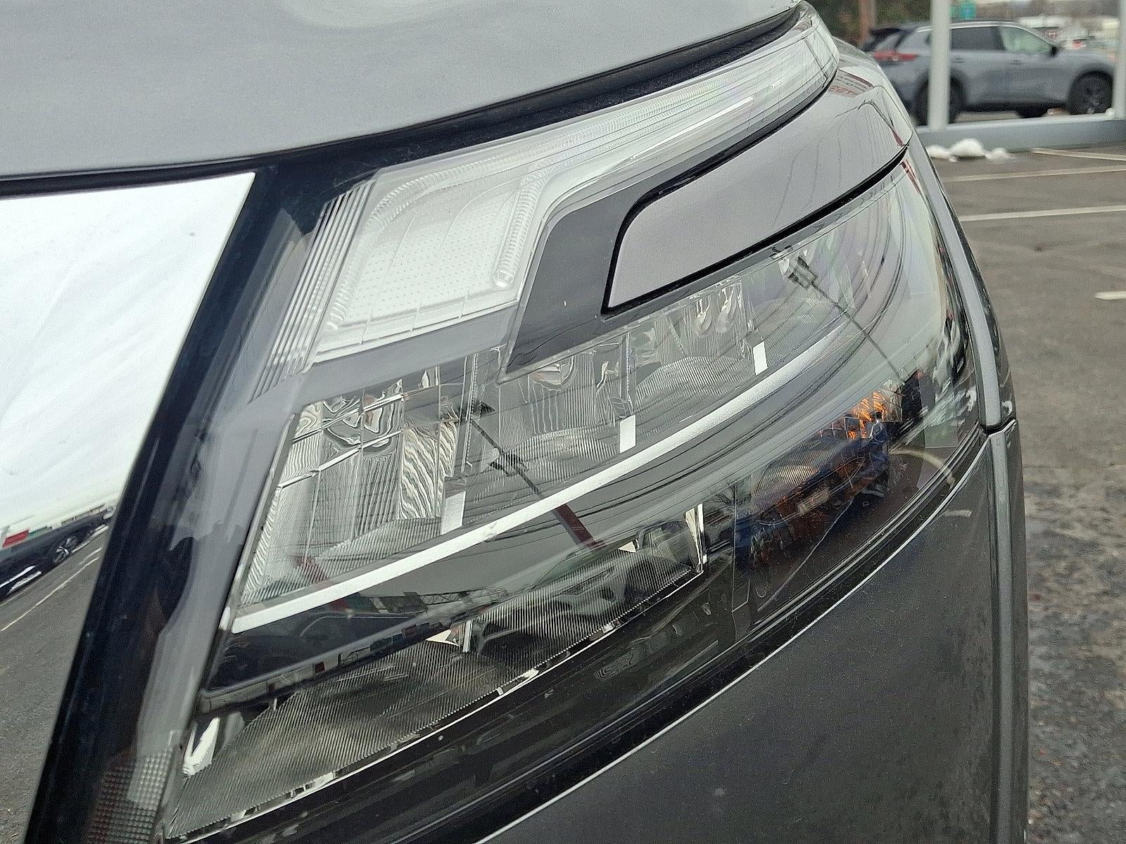 2025 Nissan Pathfinder S