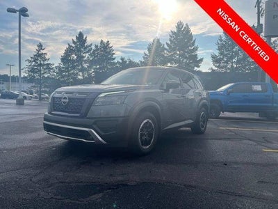 2024 Nissan Pathfinder Rock Creek®