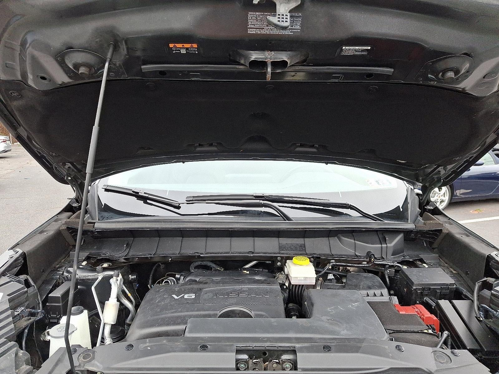 2023 Nissan Pathfinder SL