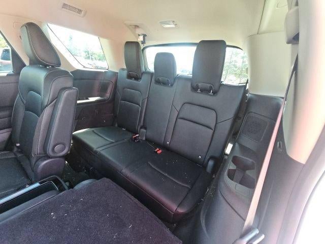 2024 Nissan Pathfinder SL 4WD