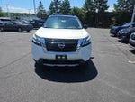 2024 Nissan Pathfinder SL 4WD
