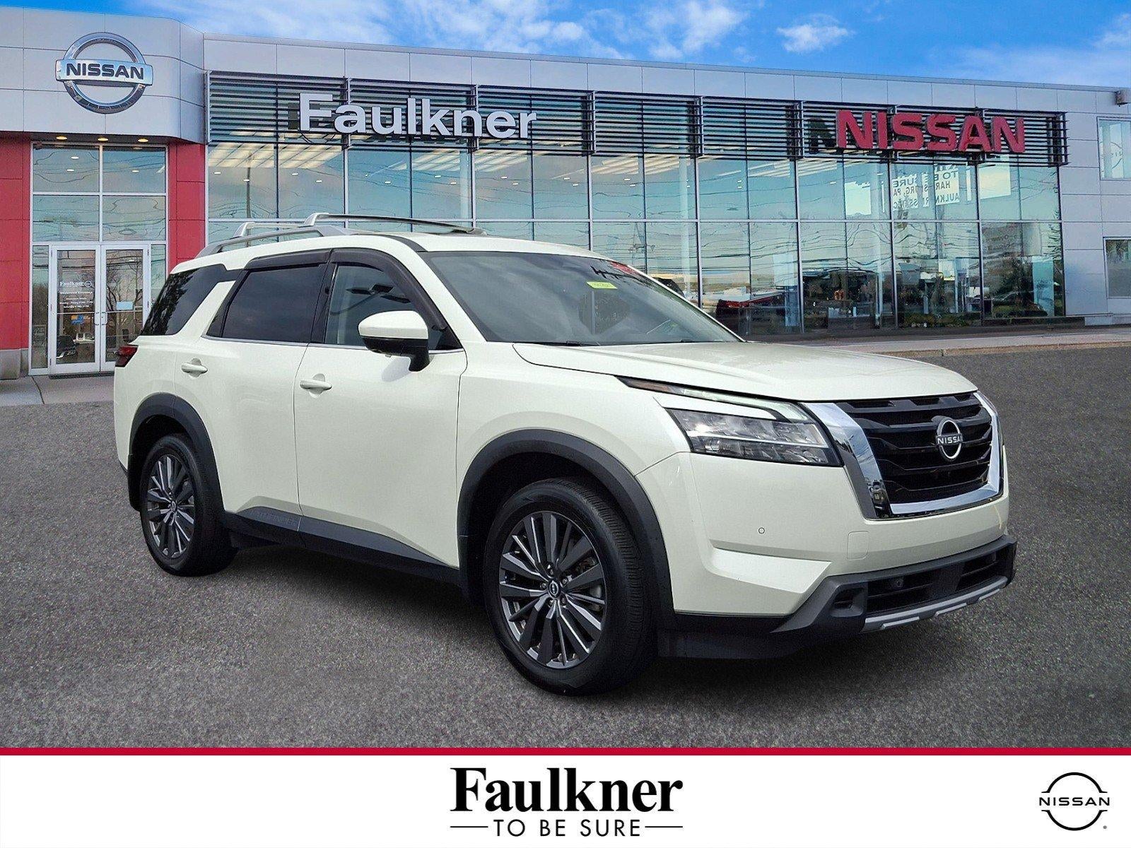 2024 Nissan Pathfinder SL