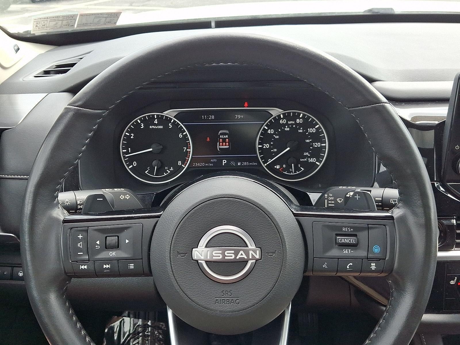 2024 Nissan Pathfinder SL