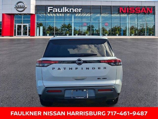 2026 Nissan Pathfinder SL