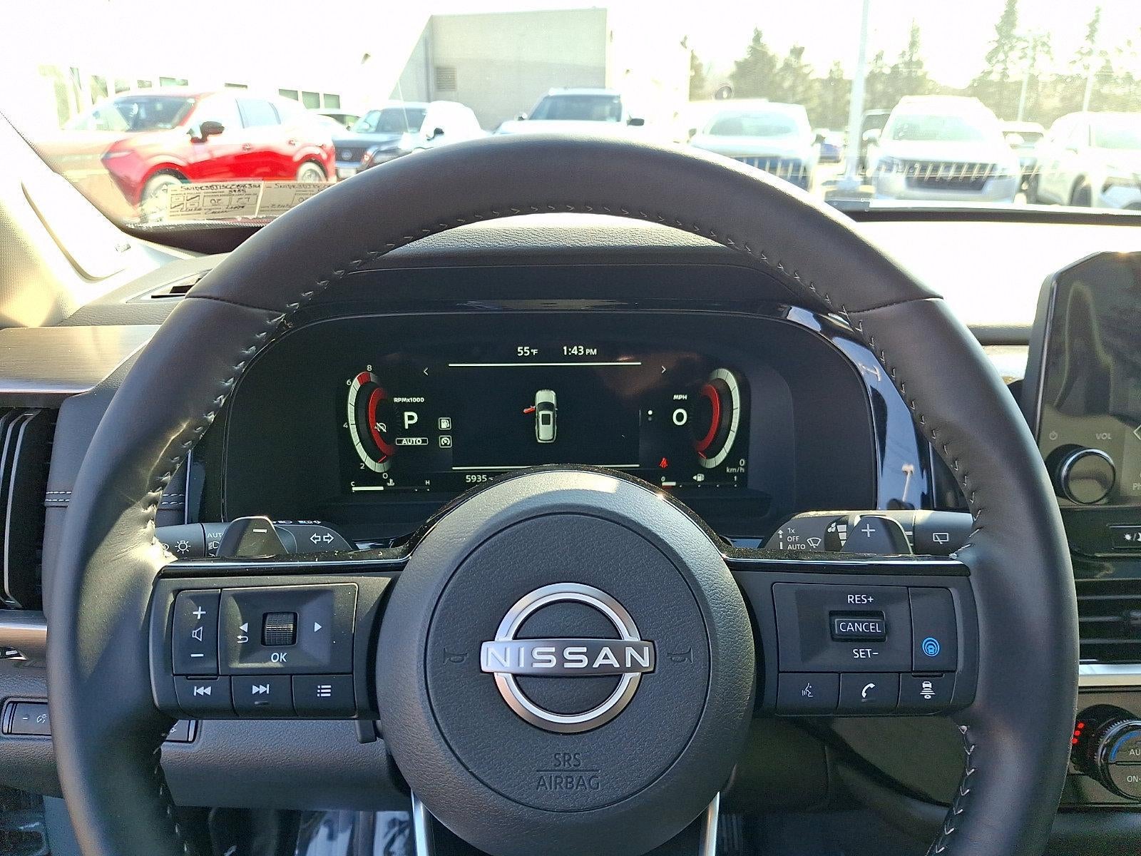 2025 Nissan Pathfinder Platinum 4WD