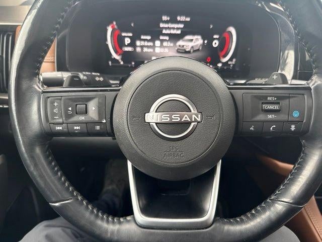 2022 Nissan Pathfinder Platinum