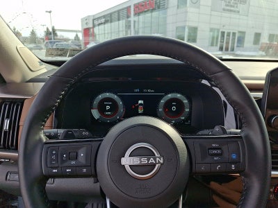 2024 Nissan Pathfinder Platinum