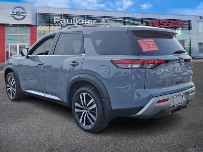 2024 Nissan Pathfinder Platinum