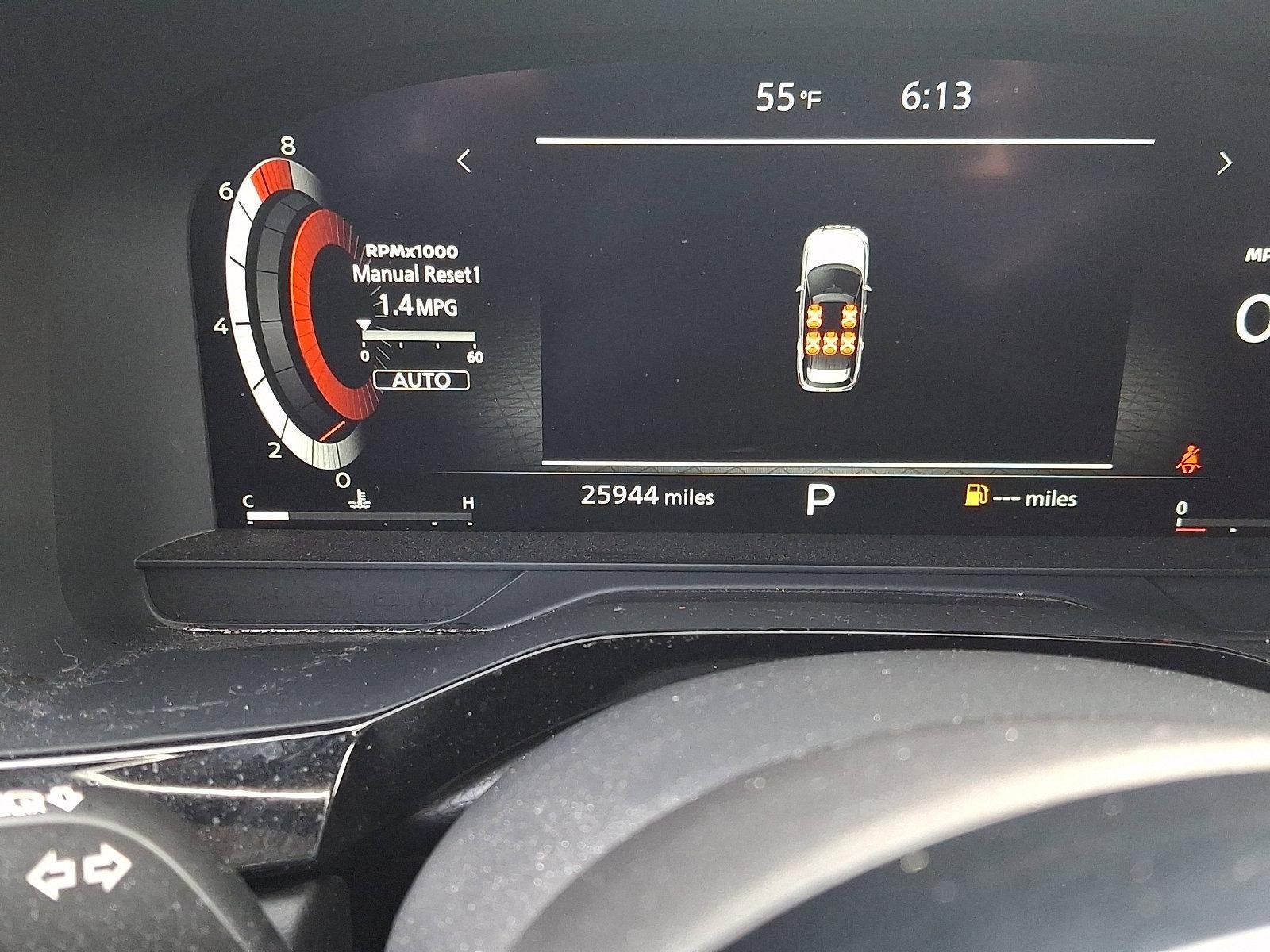 2023 Nissan Pathfinder Platinum