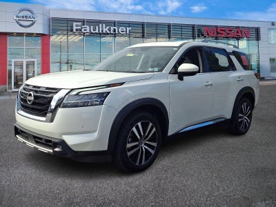 2023 Nissan Pathfinder Platinum