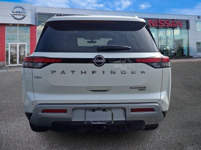 2023 Nissan Pathfinder Platinum