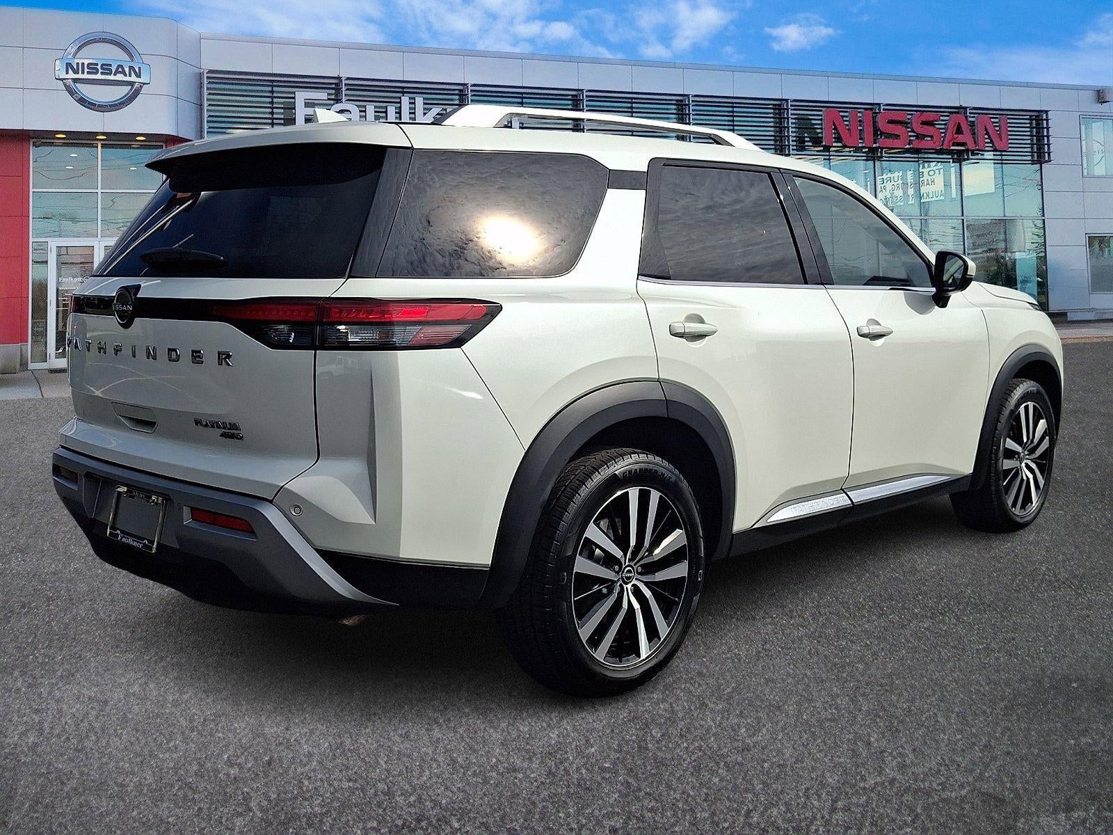 2023 Nissan Pathfinder Platinum