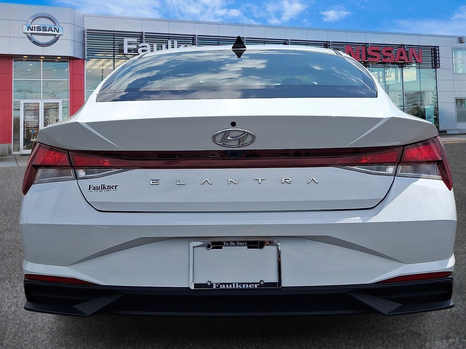 2021 Hyundai ELANTRA SEL IVT
