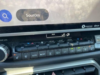 2023 Toyota Sequoia Platinum 4WD (Natl)