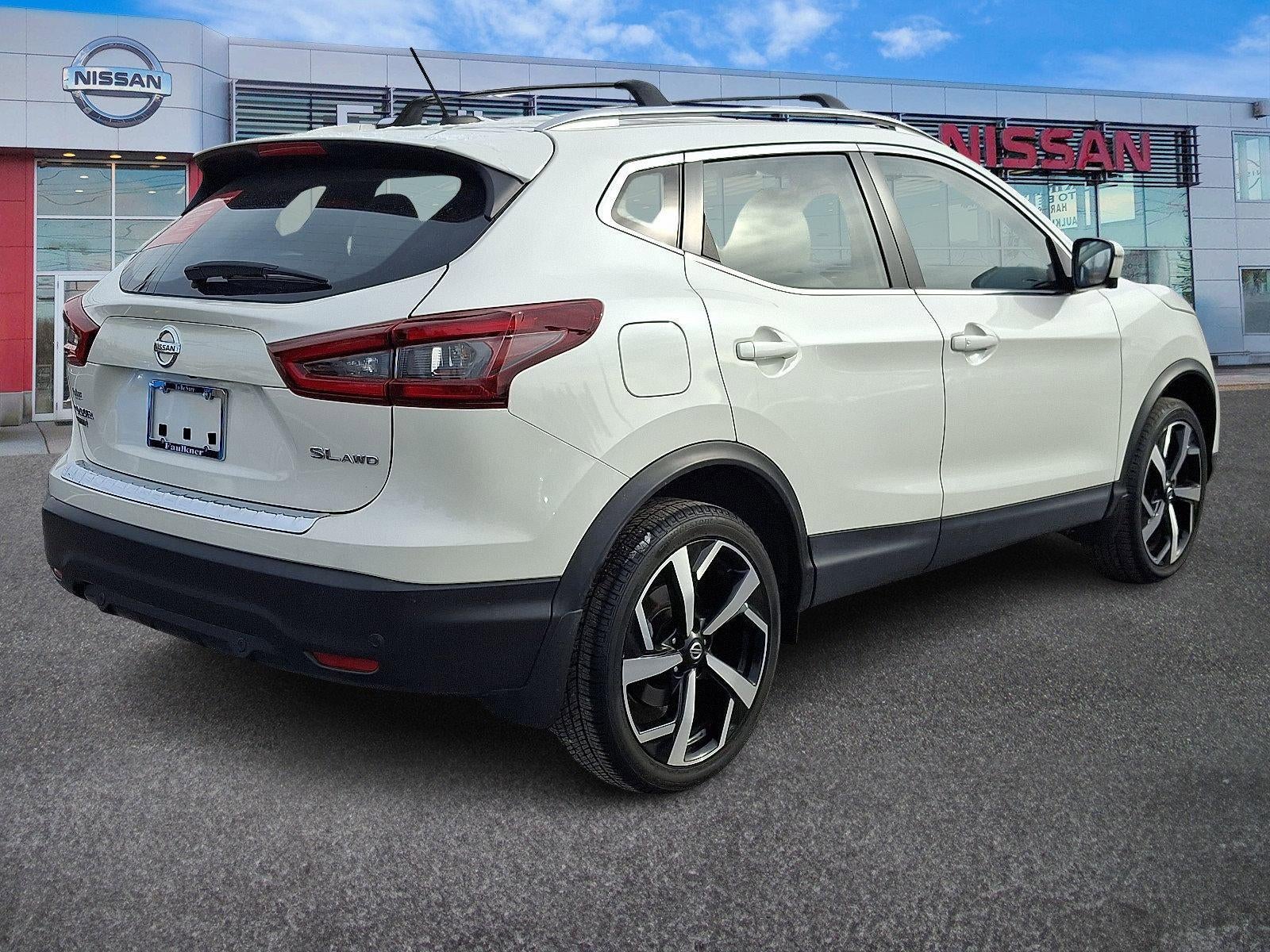 2022 Nissan Rogue Sport SL