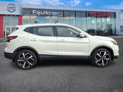 2022 Nissan Rogue Sport SL