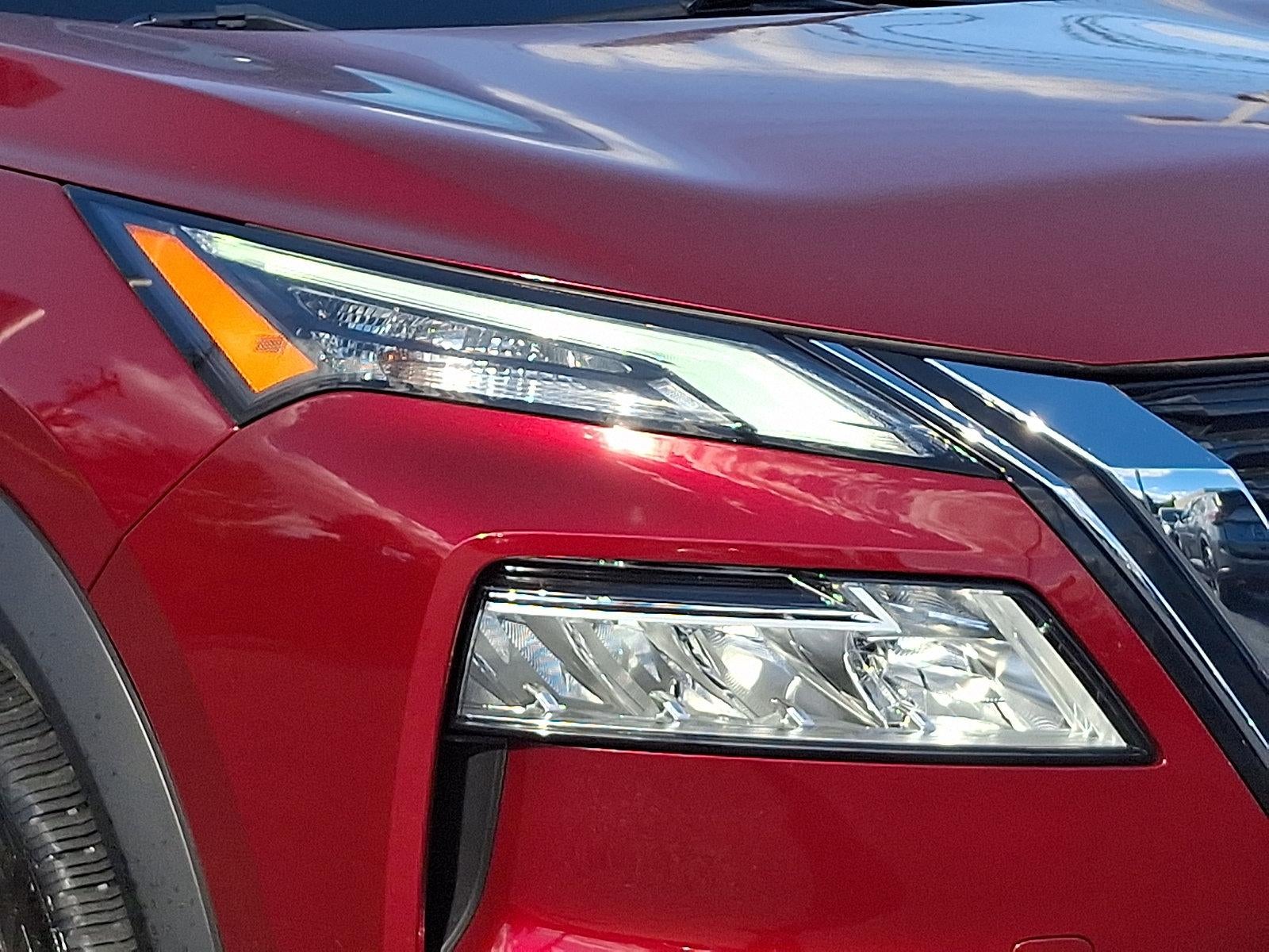 2021 Nissan Rogue AWD SV